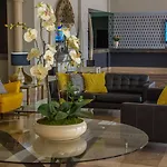 Luna Da Oura Aparthotel