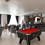 Luna Da Oura Aparthotel 4*
