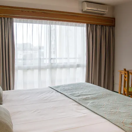 卢纳大浦酒店 4* 阿尔布费拉