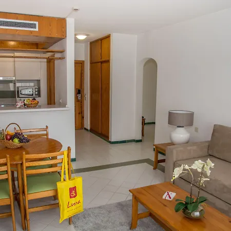 Luna Da Oura Lejlighedshotel 4*