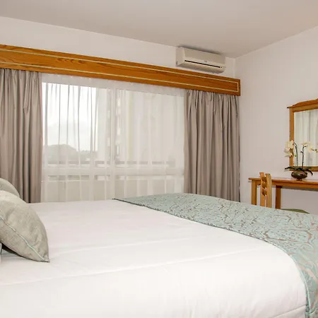 卢纳大浦酒店 公寓式酒店 4*