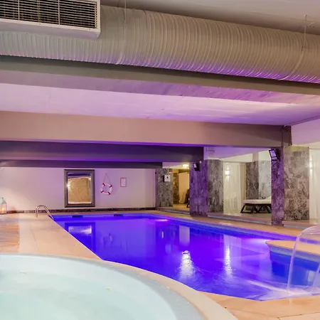 Appart hôtel Luna Da Oura 4*