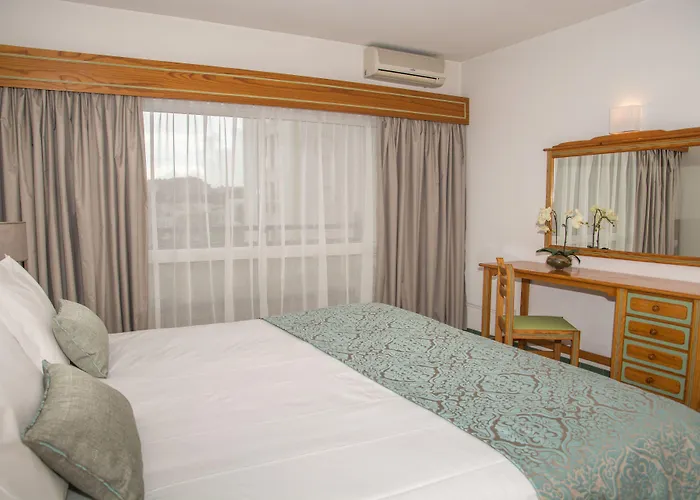Luna Da Oura Apartmanhotel Albufeira
