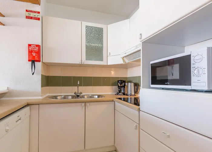 Luna Da Oura Apartmanhotel