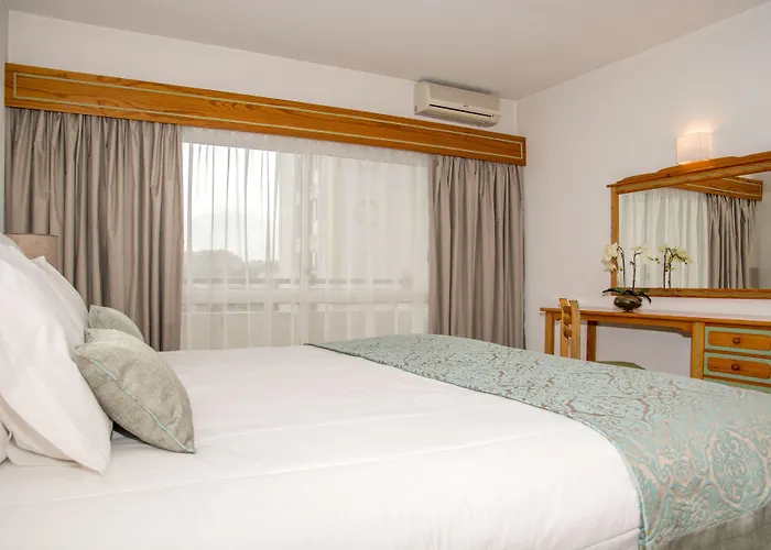 Luna Da Oura Apartmanhotel 4*