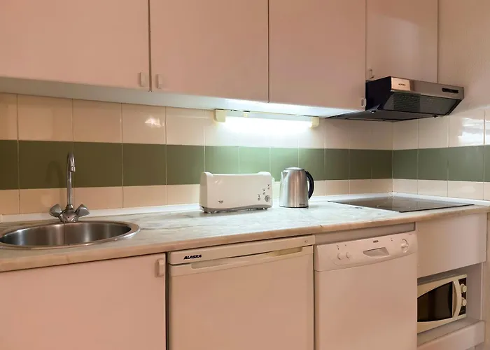 Luna Da Oura Apartmanhotel