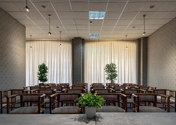 卢纳大浦酒店 公寓式酒店 阿尔布费拉