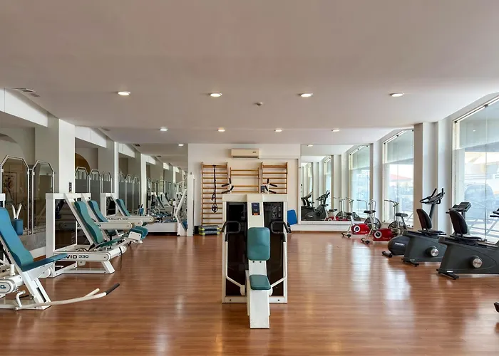 Luna Da Oura Apartmanhotel 4*