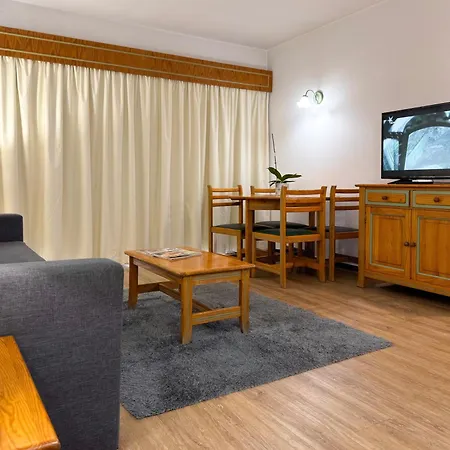 Luna Da Oura Apartmanhotel